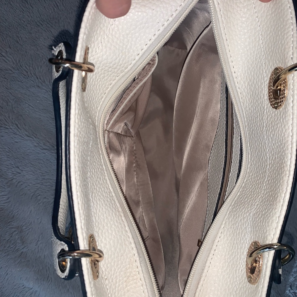 White & Gold Rhinestone Bag - Picture 8 of 13